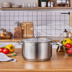 Karaca Elite Edelstahl-Induktions-Kochtopf mit Deckel, 28 cm, Silber
