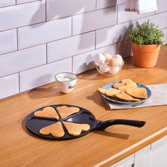 Karaca Fluffy Love Antihaft-Pfannkuchen Pfanne mit Induktionskeramikbeschichtung, 26 cm