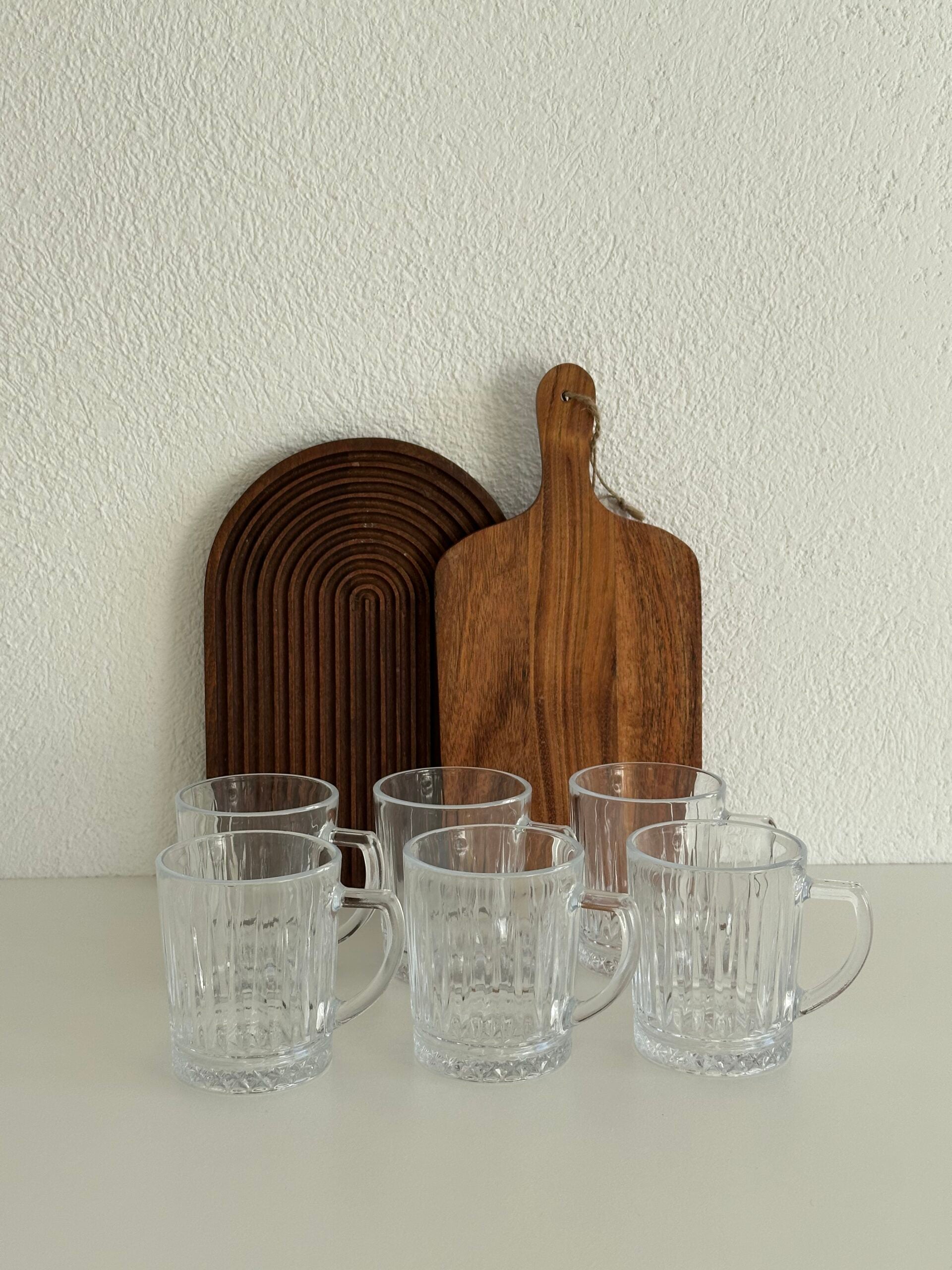 Elisa Trinkglas mit Henkel