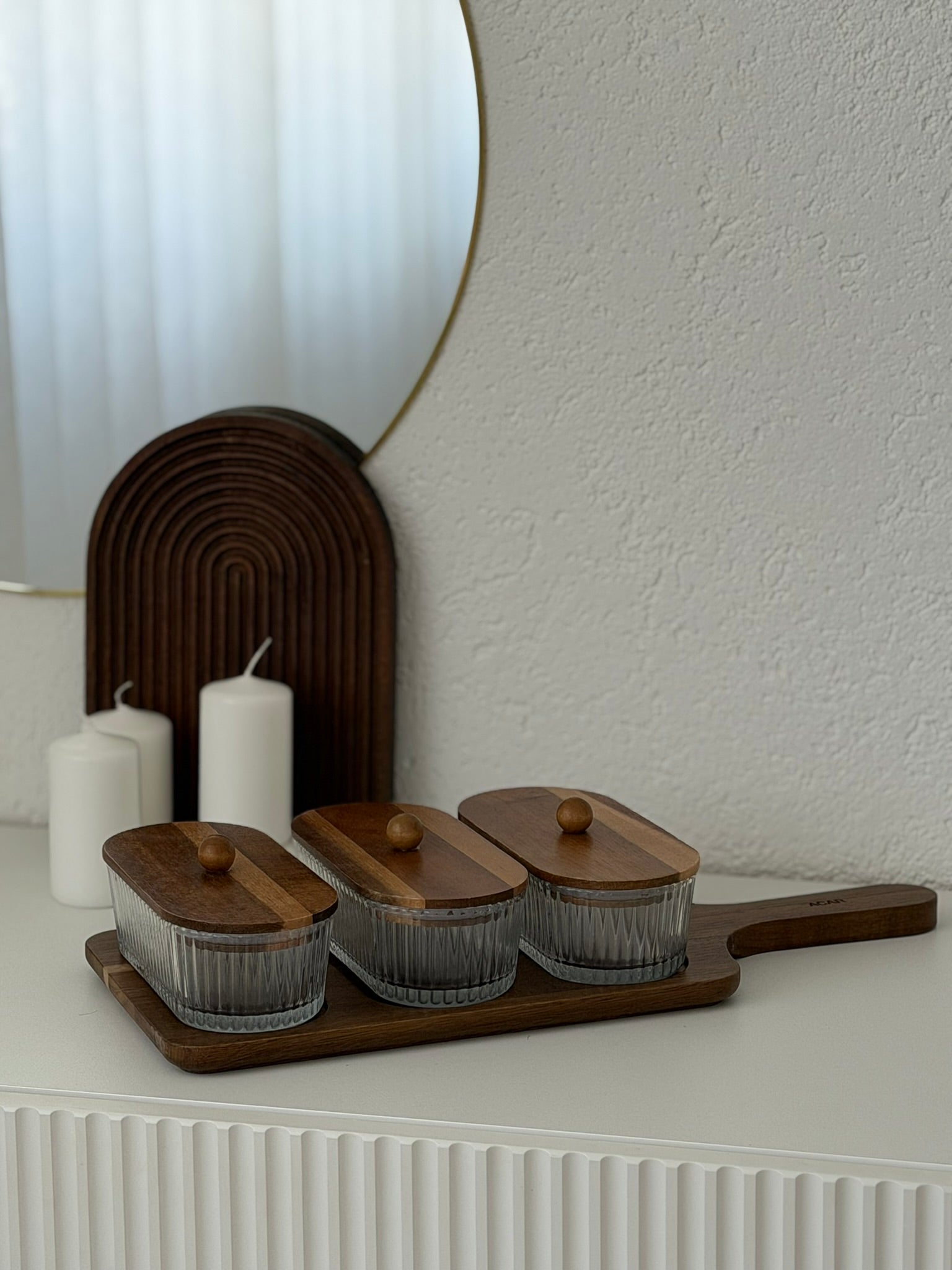 Gemmy Servierbrett & Snackbehälter Set aus Akazienholz