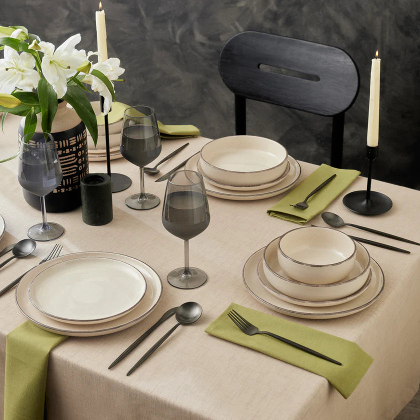 Karaca Monica 24-teiliges Geschirr Set für 6 Personen, Beige